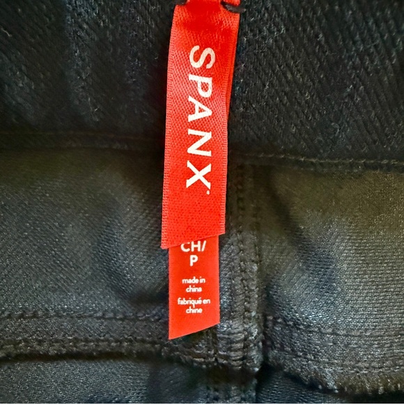 Spanx Dark Wash Skinny Jeans Jeggings Size Small - Picture 2 of 6